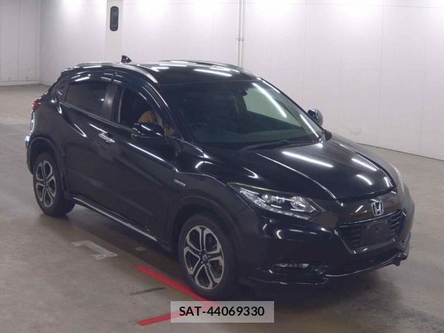 Honda VEZEL 2017-08 8284554-0