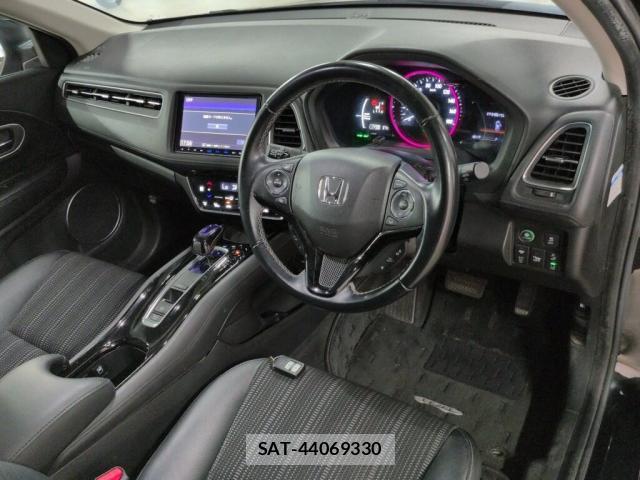 Honda VEZEL 2017-08 8284554-2