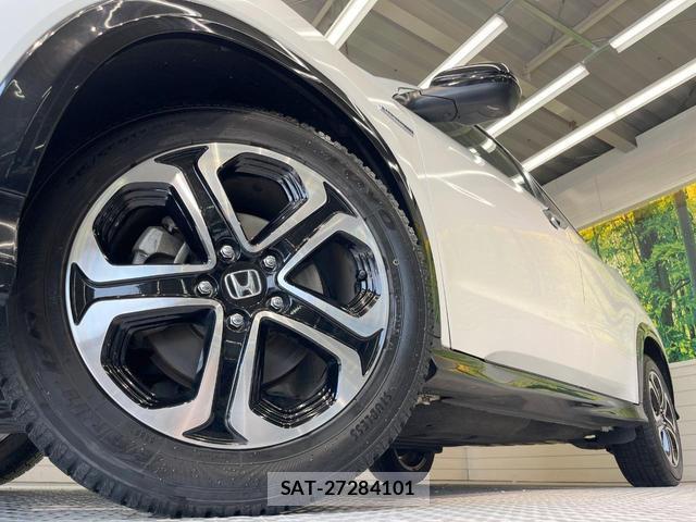 Honda VEZEL 2017-03 8284947-12