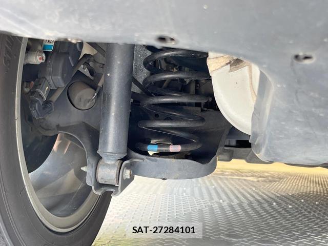 Honda VEZEL 2017-03 8284947-19