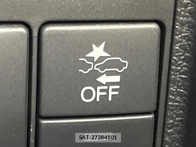 Honda VEZEL 2017-03 8284947-4