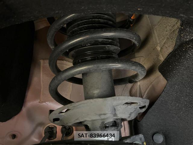 Honda VEZEL 2018-10 8285462-19