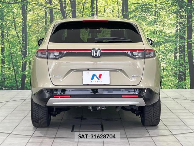 Honda VEZEL 2023-01 8285471-17
