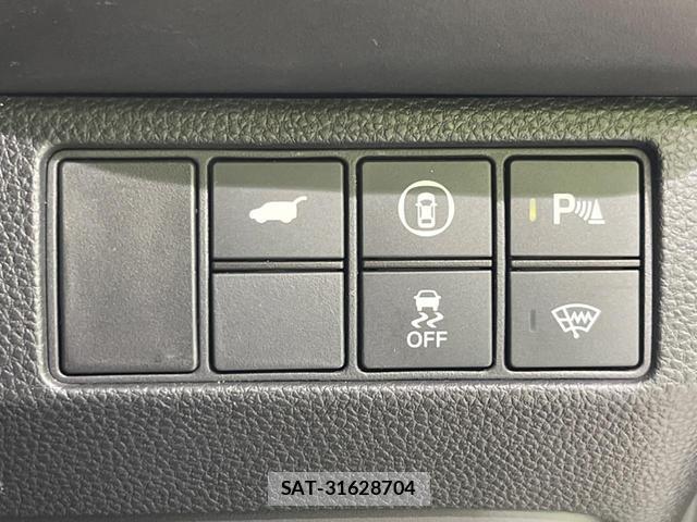 Honda VEZEL 2023-01 8285471-6