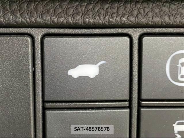 Honda VEZEL 2022-08 8285787-8