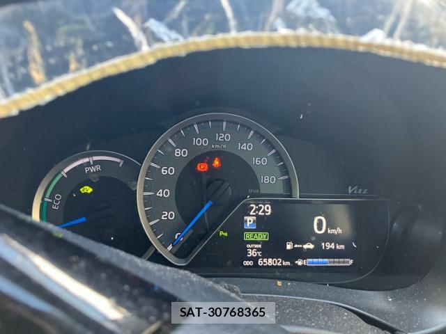 Toyota VITZ 2019-03 8277316-19