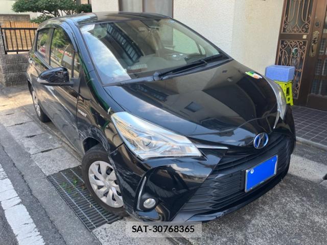 Toyota VITZ 2019-03 8277316-2