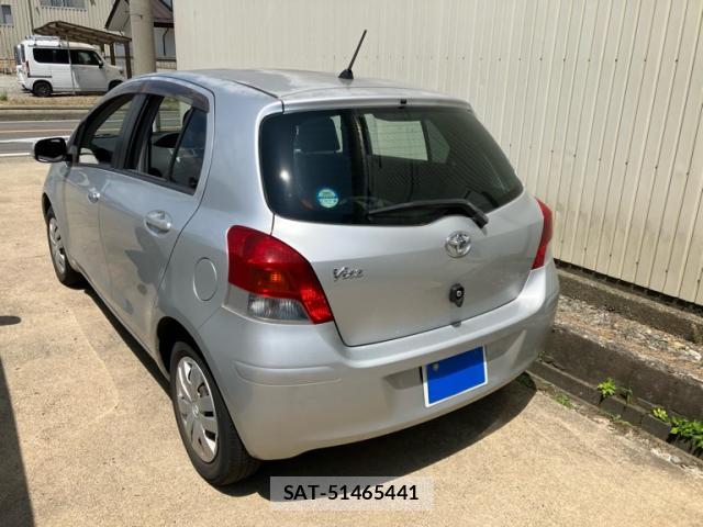 Toyota VITZ 2010-05 8277758-13