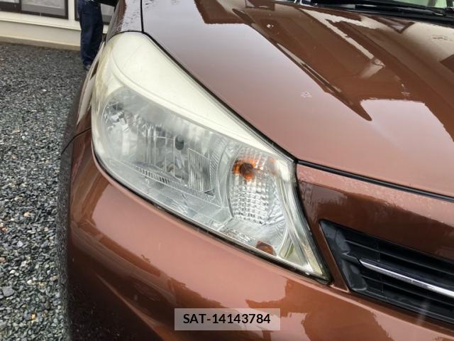 Toyota VITZ 2011-03 8279676-1