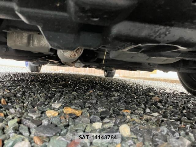 Toyota VITZ 2011-03 8279676-12
