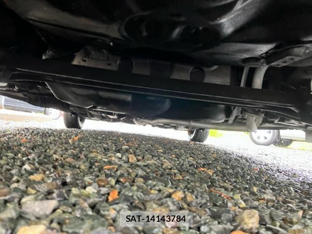 Toyota VITZ 2011-03 8279676-3