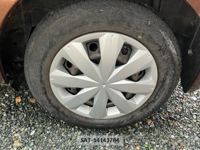 Toyota VITZ 2011-03 8279676-4