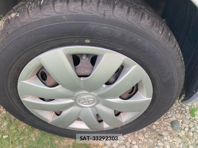 Toyota VITZ 2011-03 8280242-3