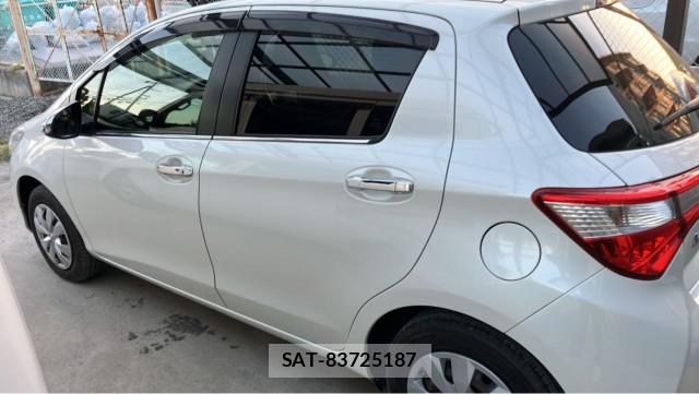 Toyota VITZ 2017-07 8280625-10