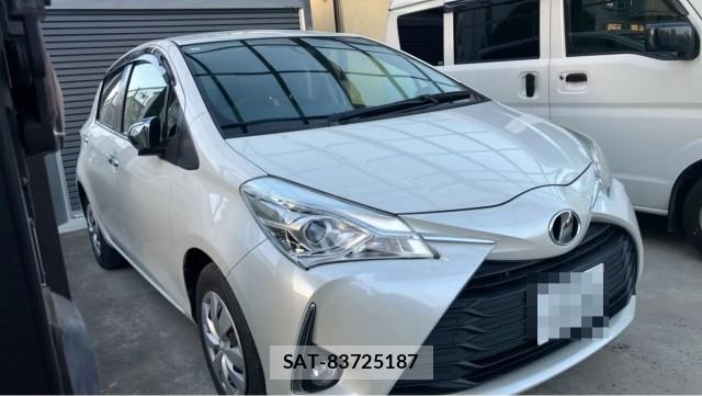 Toyota VITZ 2017-07 8280625-11