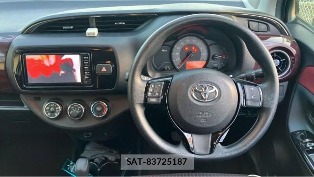Toyota VITZ 2017-07 8280625-16