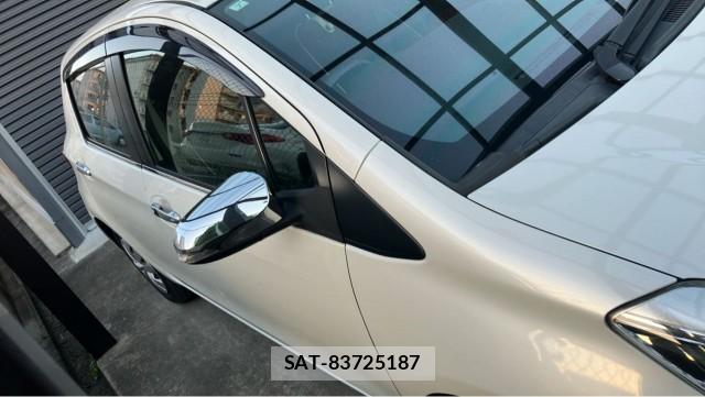 Toyota VITZ 2017-07 8280625-3