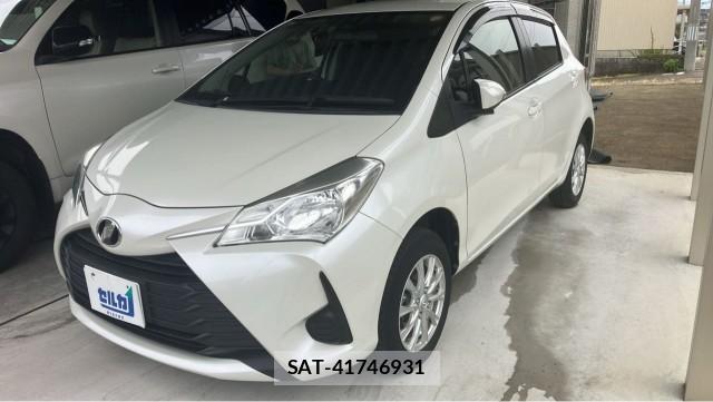 Toyota VITZ 2017-07 8281367-0