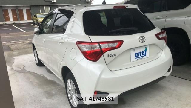 Toyota VITZ 2017-07 8281367-13
