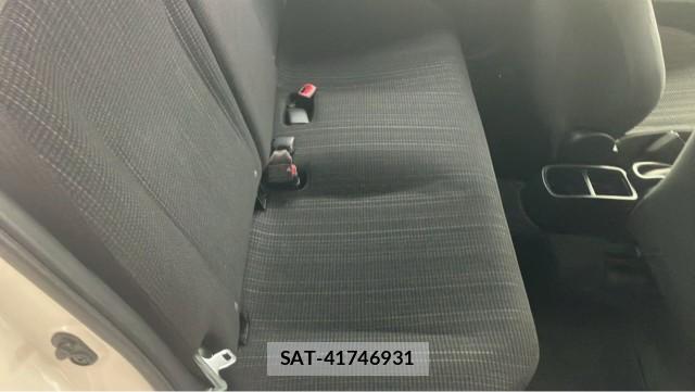 Toyota VITZ 2017-07 8281367-6