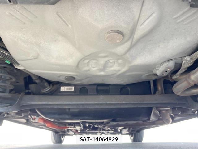 Toyota VITZ 2019-03 8283259-19