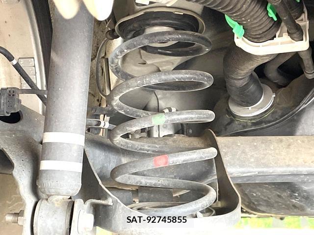 Toyota VITZ 2015-08 8283455-19