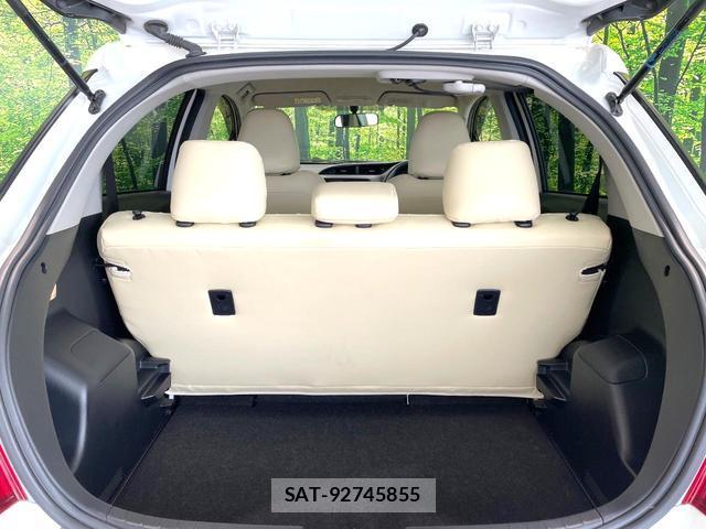 Toyota VITZ 2015-08 8283455-9