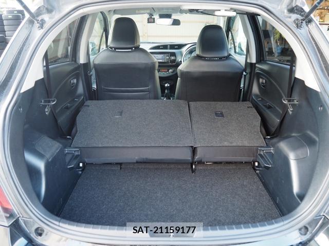 Toyota VITZ 2017-09 8284157-10