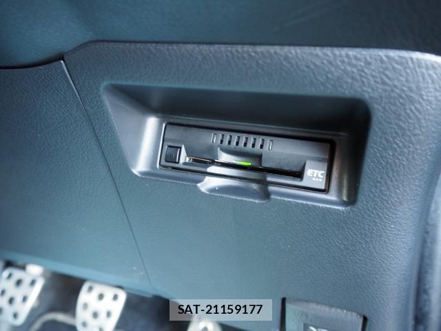 Toyota VITZ 2017-09 8284157-14
