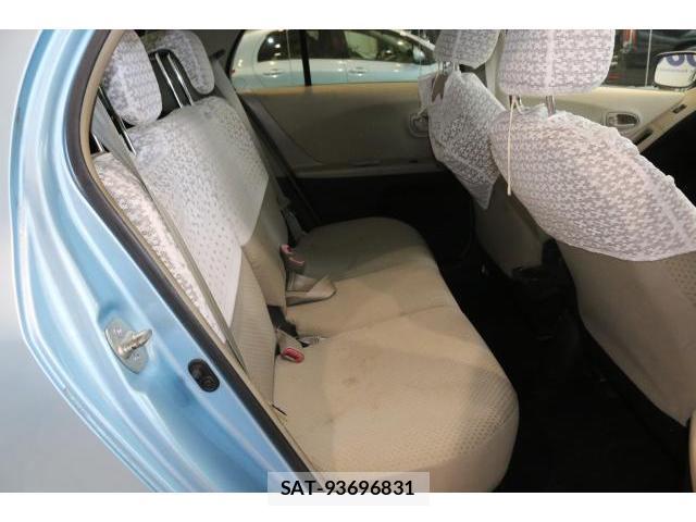 Toyota VITZ 2007-08 8284596-6