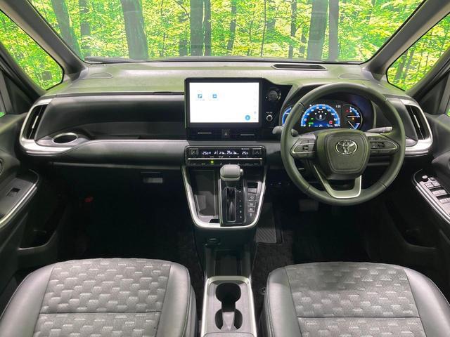 Toyota VOXY 2024-02 8276699-1