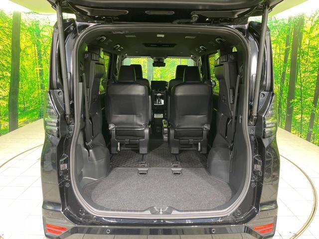 Toyota VOXY 2024-02 8276699-10