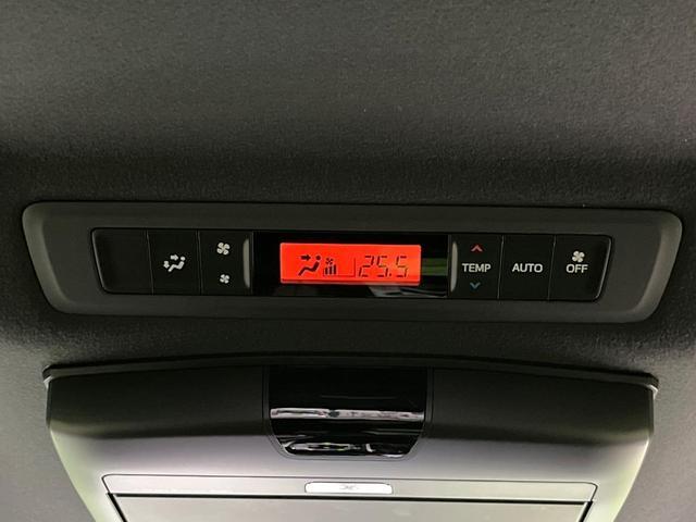 Toyota VOXY 2018-03 8276711-6