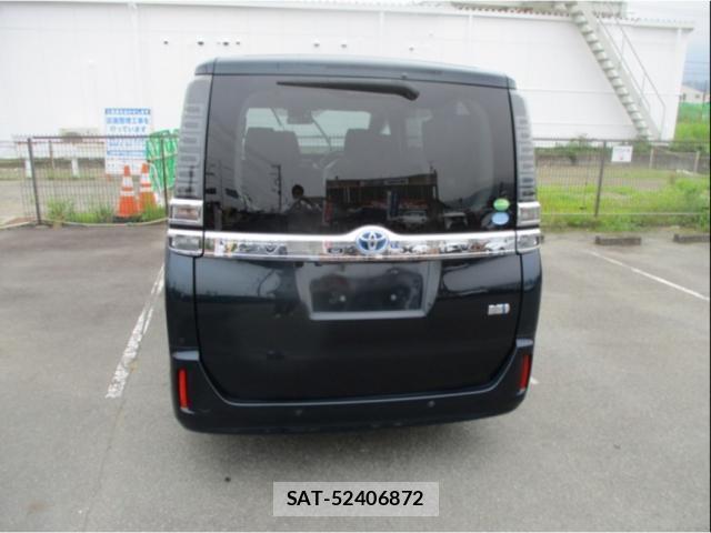 Toyota VOXY 2019-06 8277031-1