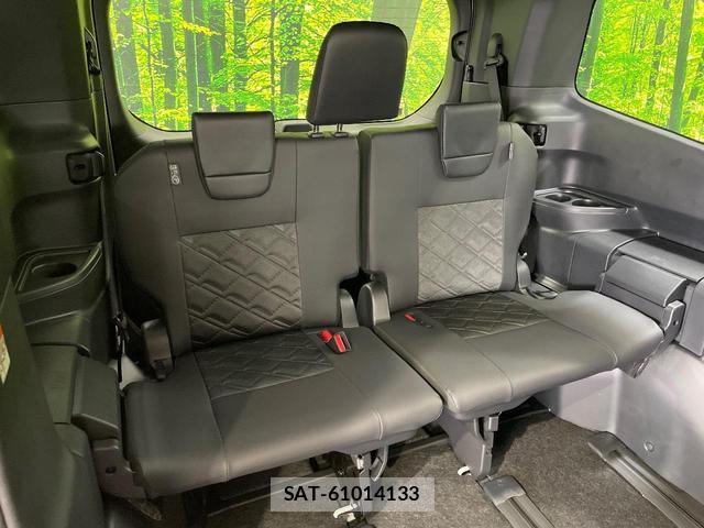 Toyota VOXY 2026-06 8277275-10
