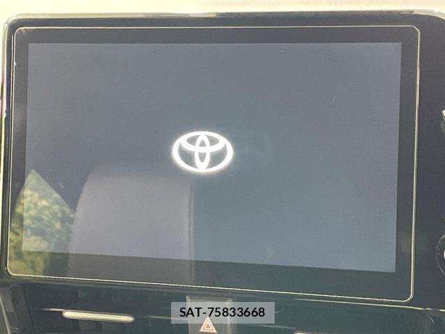 Toyota VOXY 2025-06 8277276-4