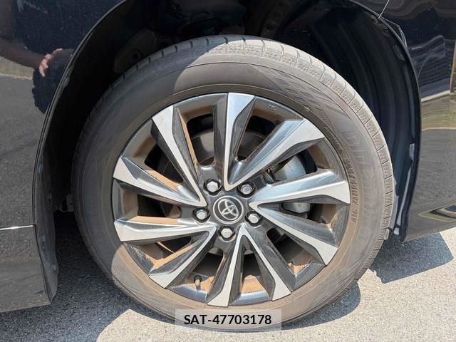 Toyota VOXY 2023-10 8277300-19