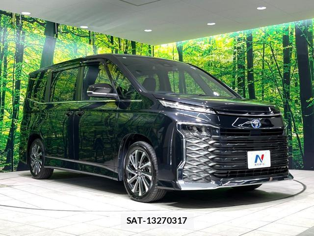 Toyota VOXY 2023-09 8277401-16