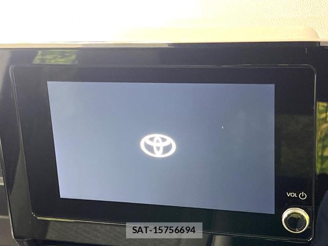 Toyota VOXY 2023-06 8277404-4