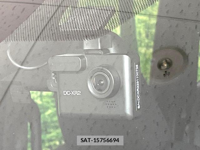Toyota VOXY 2023-06 8277404-5