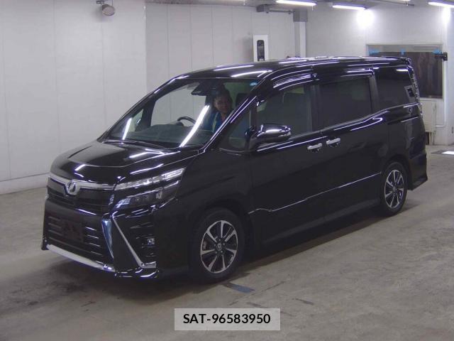 Toyota VOXY 2019-04 8277433-3