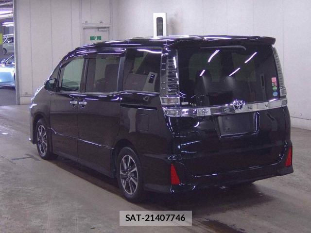 Toyota VOXY 2019-05 8277456-1