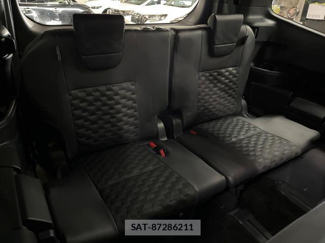 Toyota VOXY 2024-09 8277751-9
