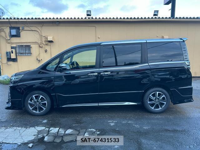 Toyota VOXY 2019-06 8277854-19