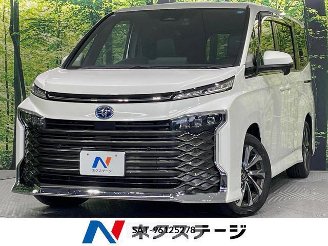 Toyota VOXY 2023-02 8278030-0