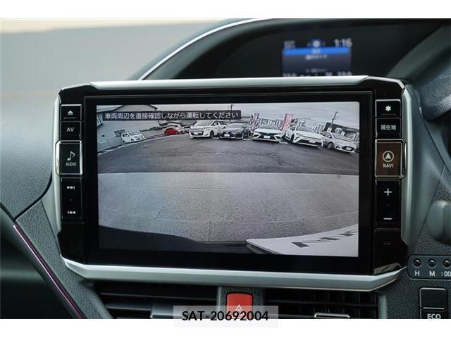 Toyota VOXY 2018-01 8278103-17