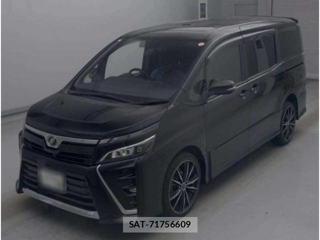 Toyota VOXY 2018 8278324-0