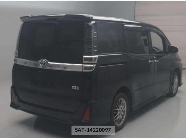 Toyota VOXY 2021-07 8278445-1