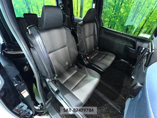 Toyota VOXY 2019-09 8278763-8