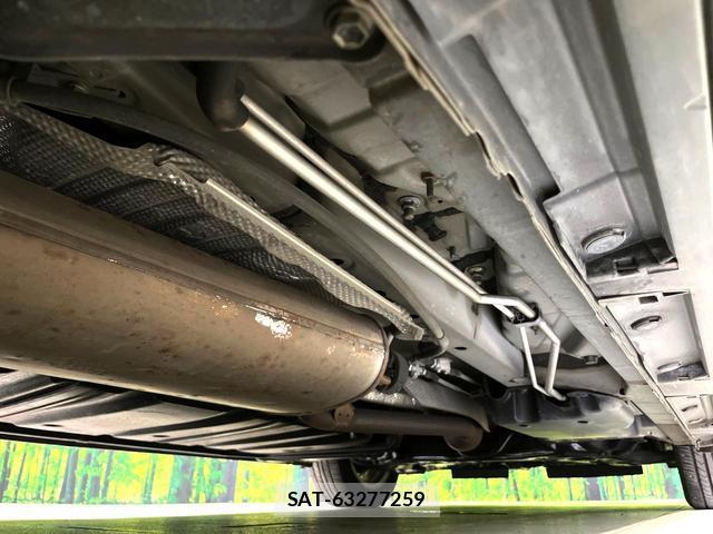 Toyota VOXY 2015-03 8278771-18